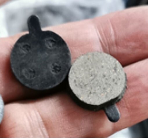 Jak Brake pads It's sold by pair model: MAN
